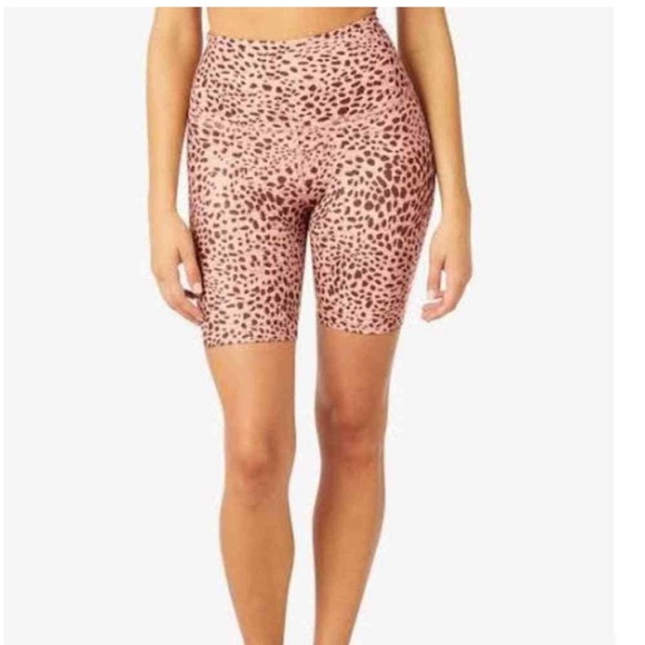 Beyond Yoga Pants - Beyond Yoga Spacedye High-Waist 7" Bike Shorts - Pink Shell/Brown Cheeta…